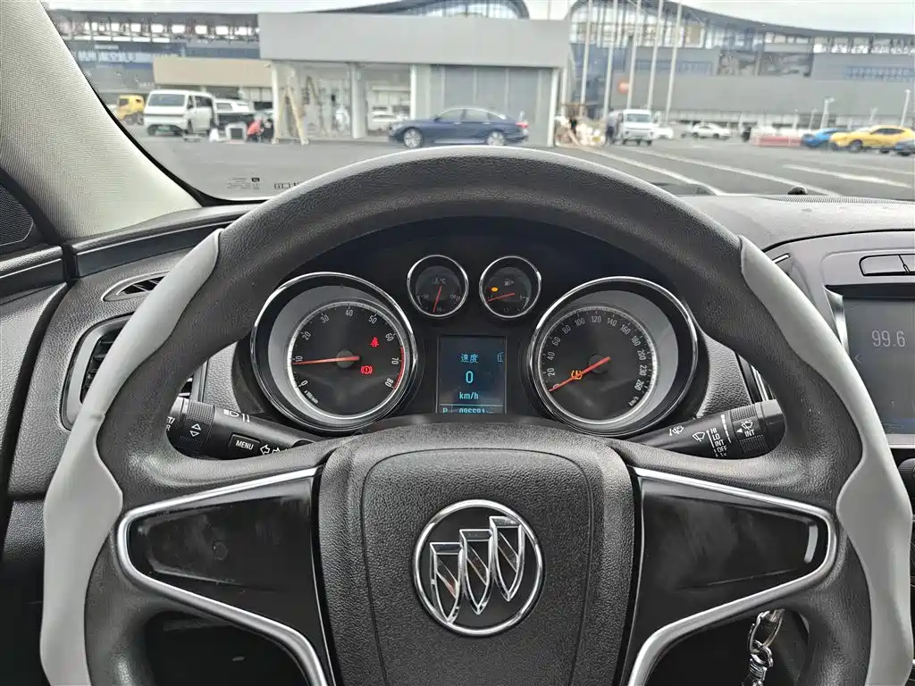 Buick Regal 2015 1.6T Leading Tech Edition фото 19