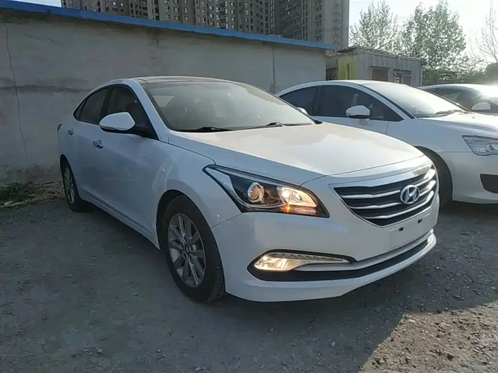 Hyundai Mistra 2014 1.8L Auto Smart GLS фото 4