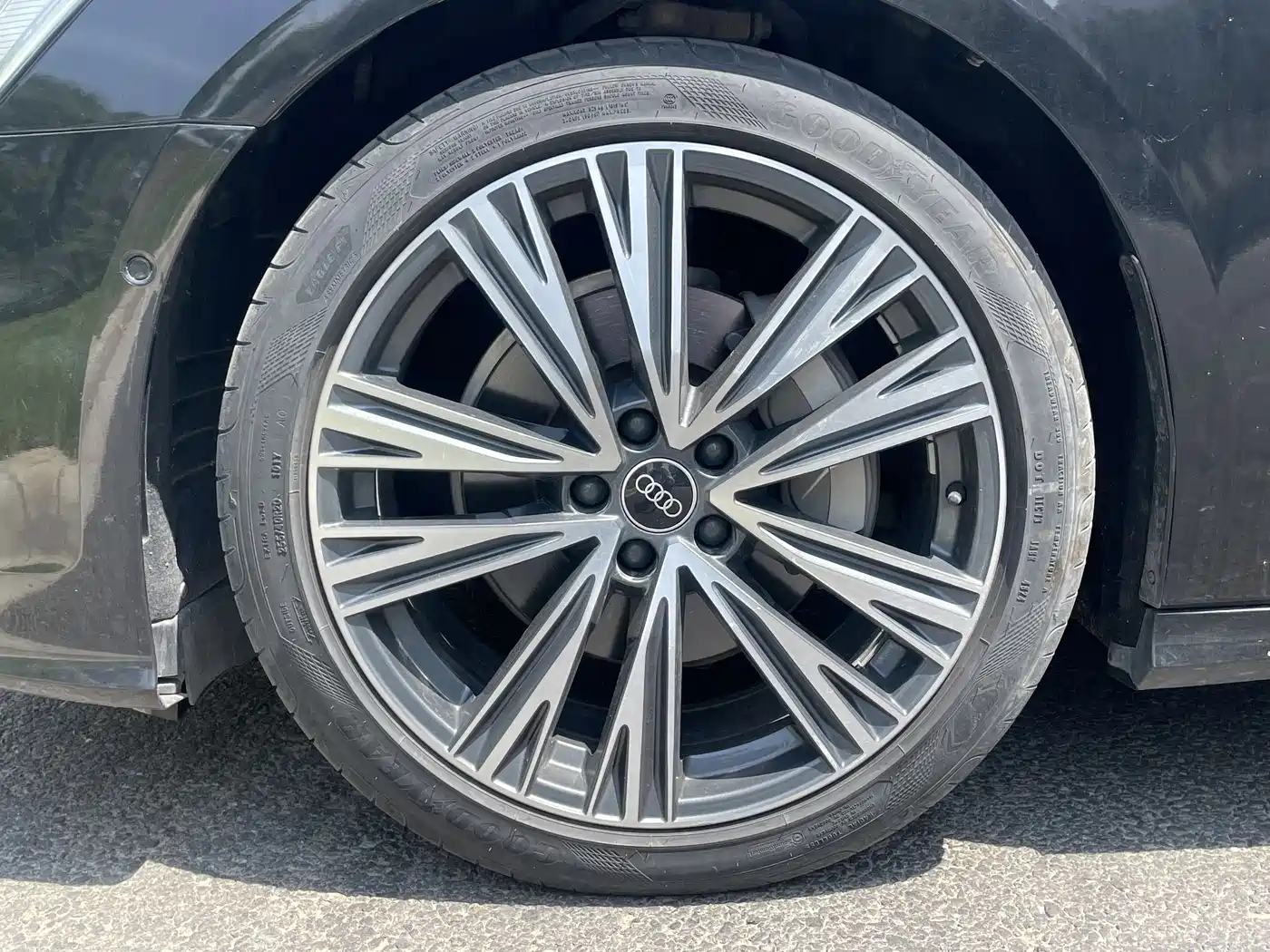 Audi A6L 2023 45 TFSI Premium Selection Dynamic фото 13