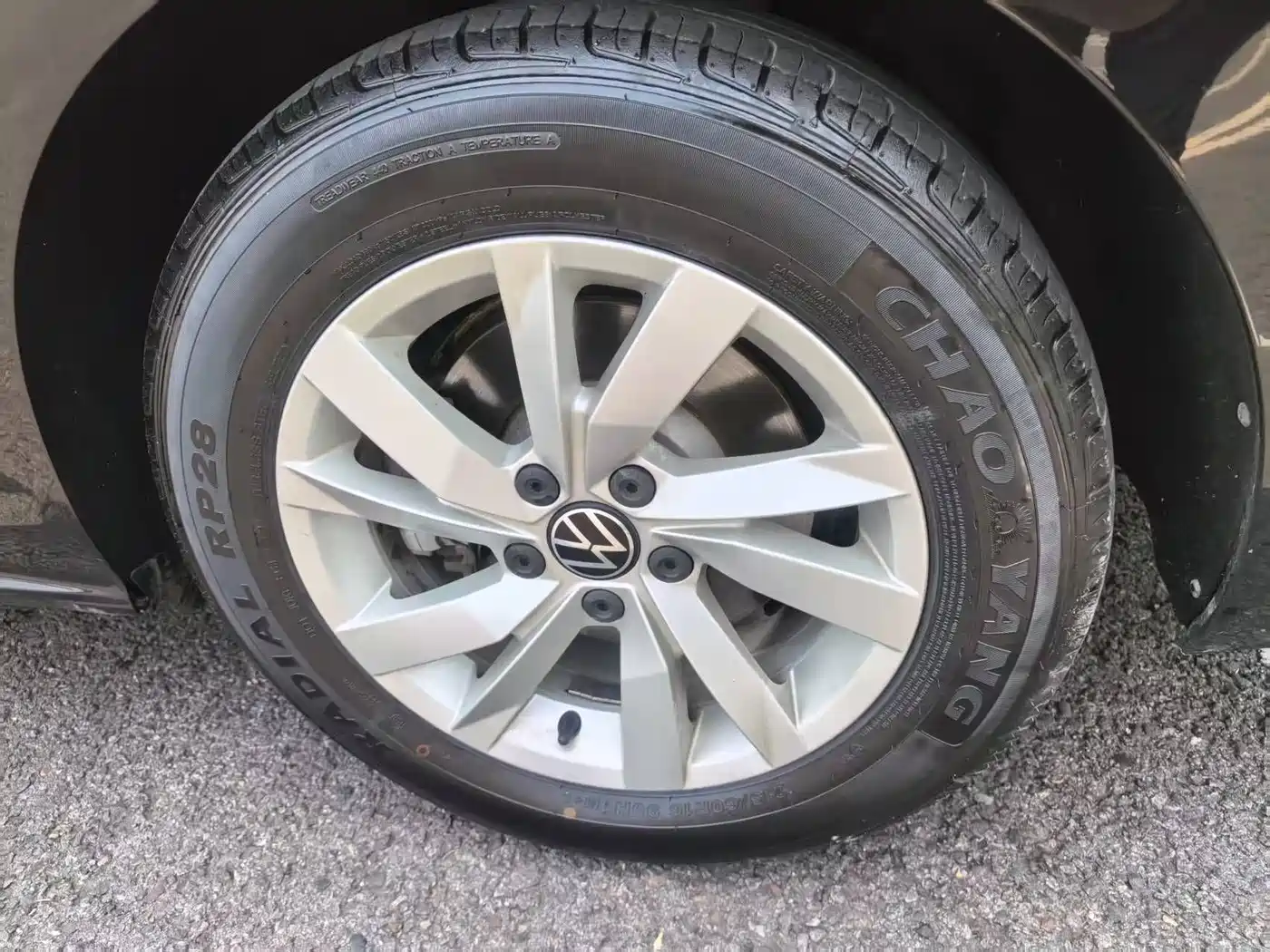 VOLKSWAGEN PASSAT NEW ENERGY