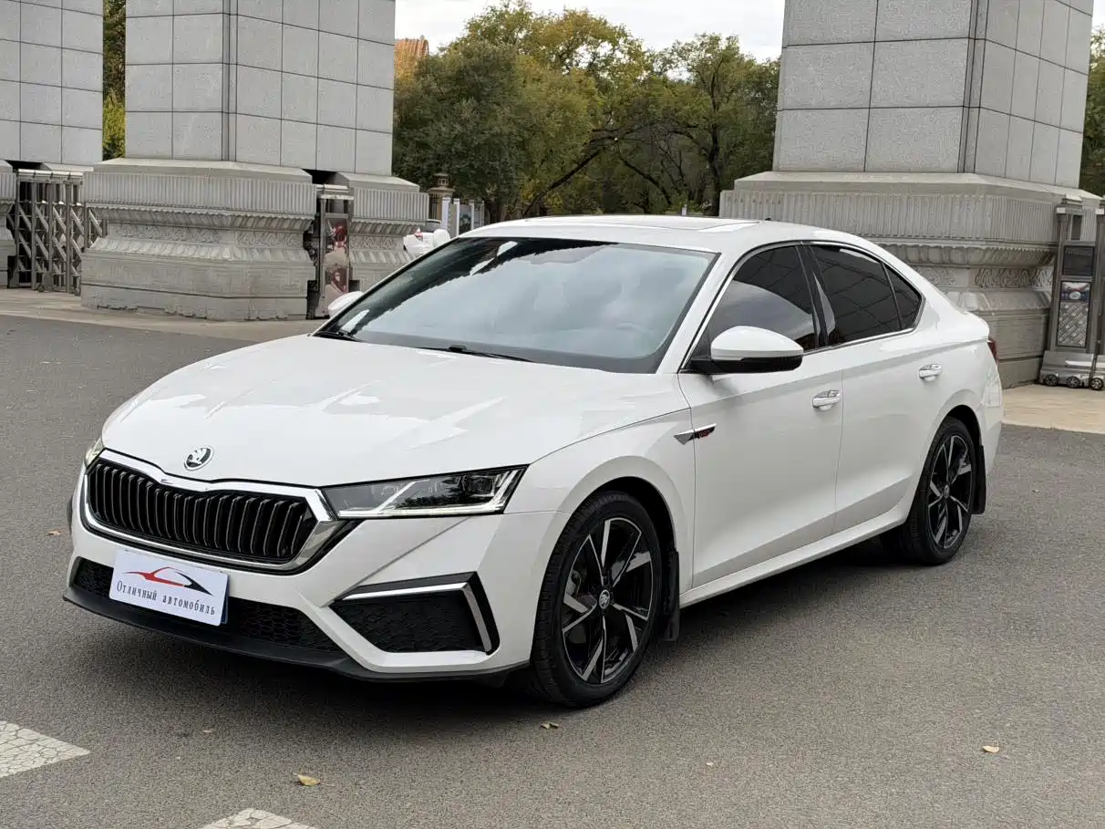 صورة 1 - Škoda Octavia