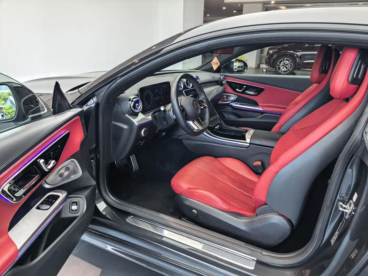 Mercedes-Benz CLE 2024 CLE 300 4MATIC Luxury Coupe фото 8