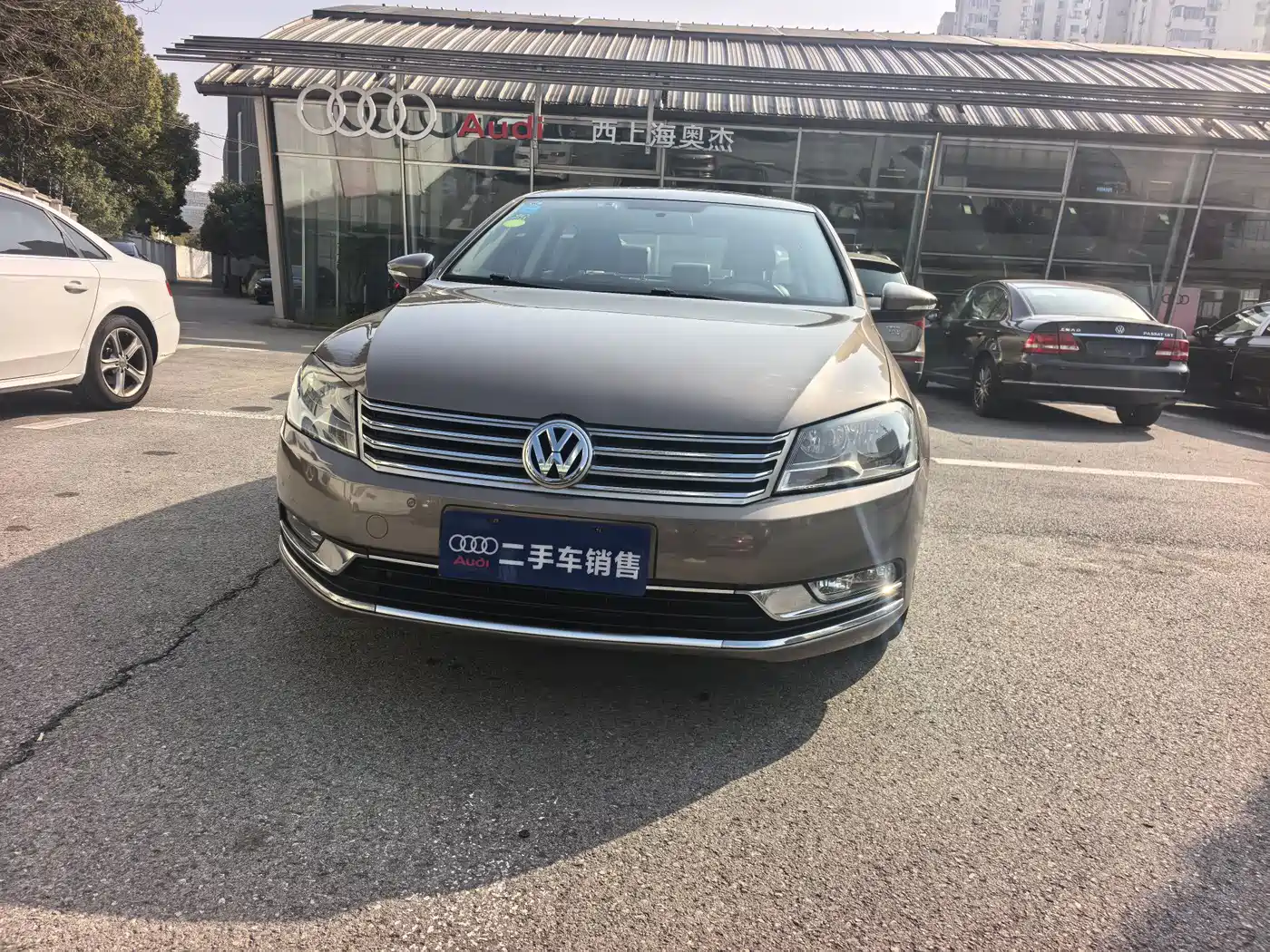 Volkswagen Magotan 2015 1.8TSI Leading фото 2