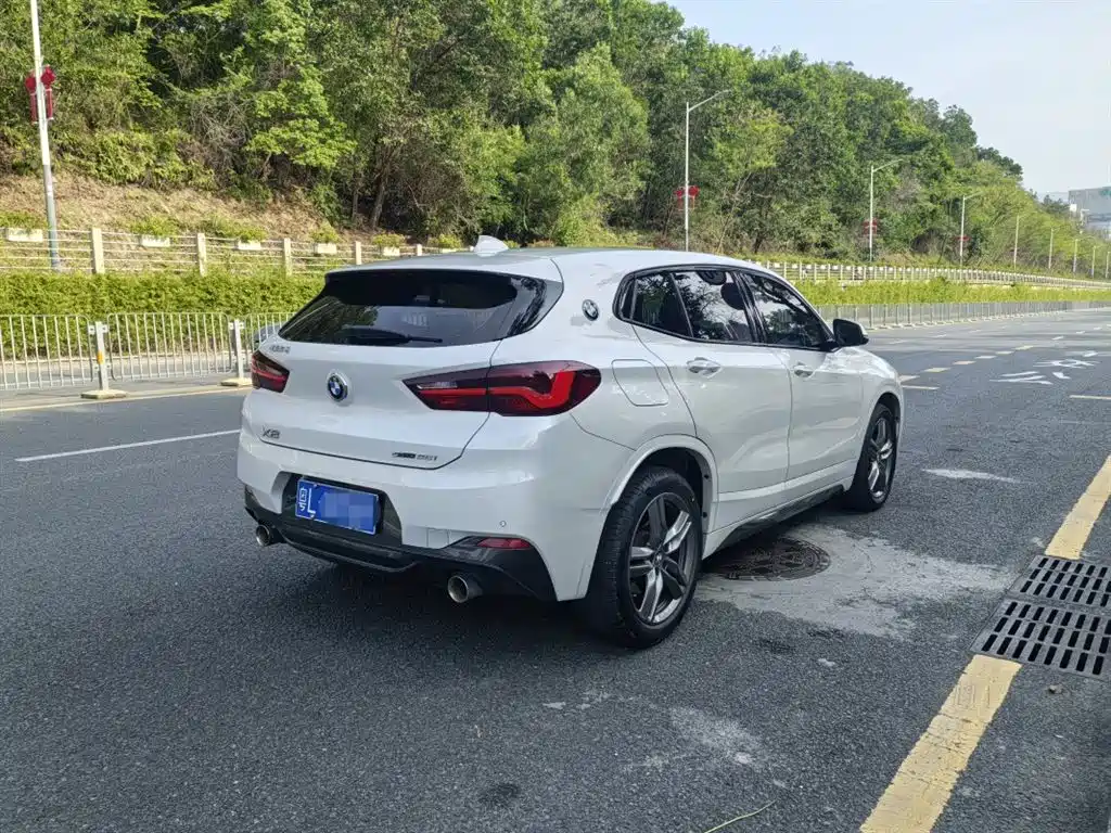 BMW X2 2022 sDrive25i M Off-Road Package фото 3