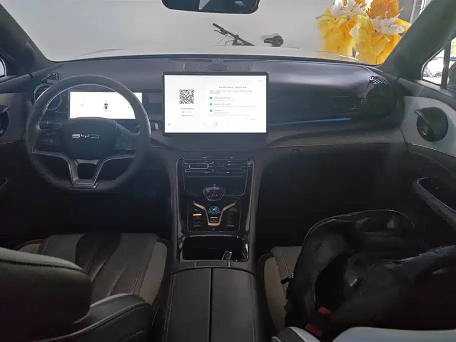 BYD Frigate 07 2023 DM-i 205KM Premium фото 12