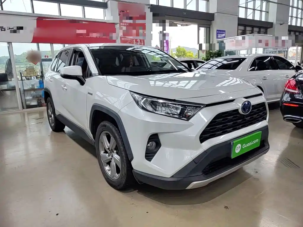 Photo 4 - Toyota RAV4 Rongfang