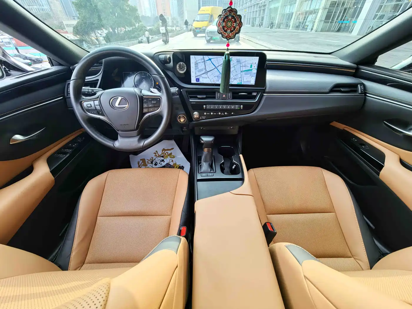 Lexus ES 2024 200 Premium Edition фото 8