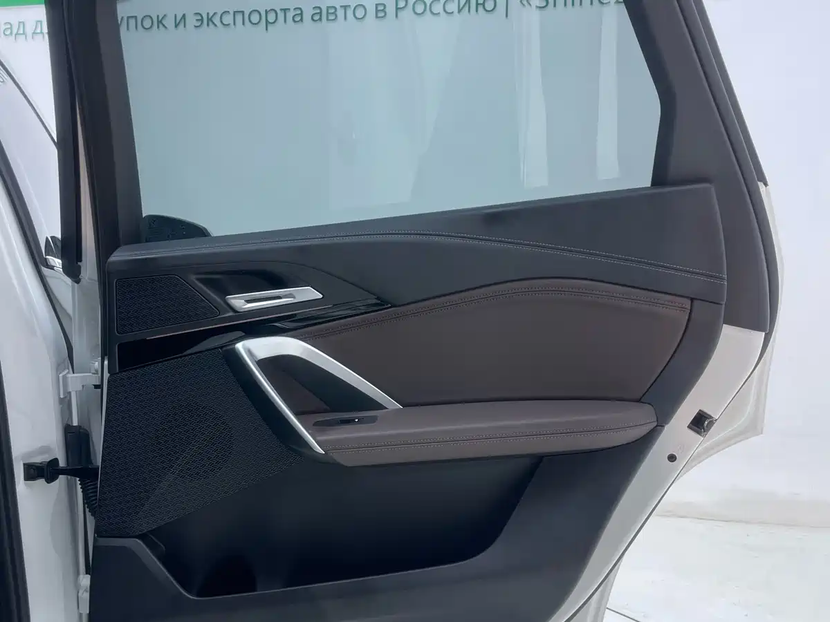 BMW X1 2023 sDrive20Li X Design Package фото 26