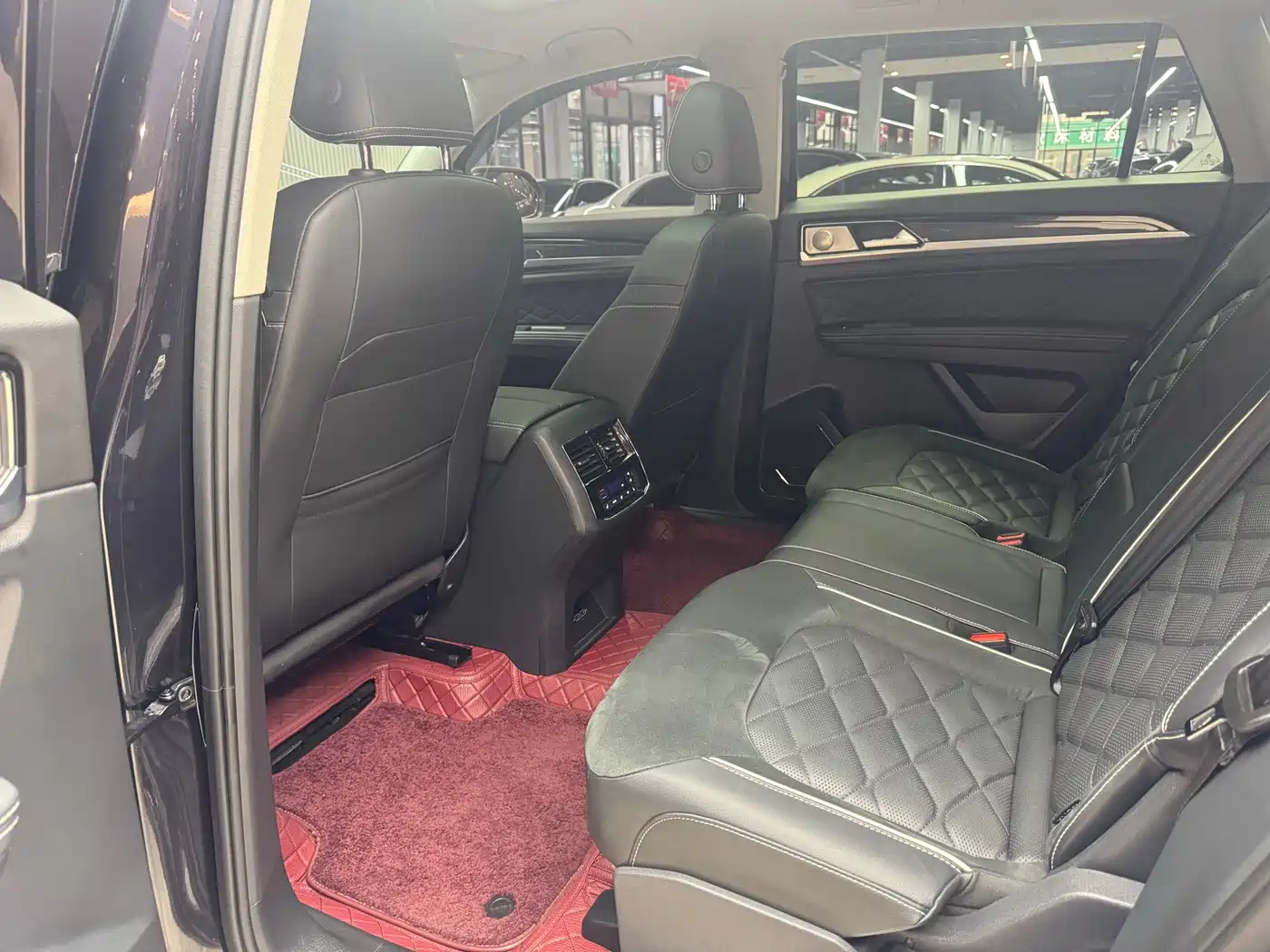 Volkswagen Teramont 2020 Teramont X 380TSI 4WD Premium Luxury фото 15