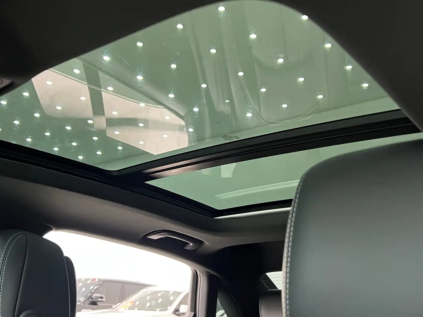 Audi A4L 2024 40 TFSI Luxury Dynamic (Starry Night Edition) фото 10