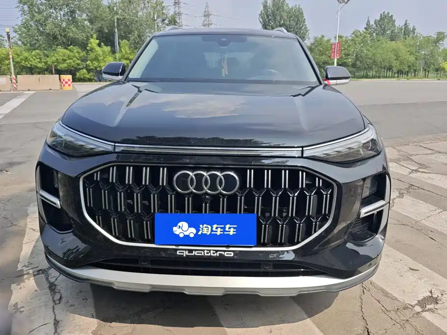 Audi Q6 2025 2025 40 TFSI quattro Commemorative Edition Yulin Package 7-Seater