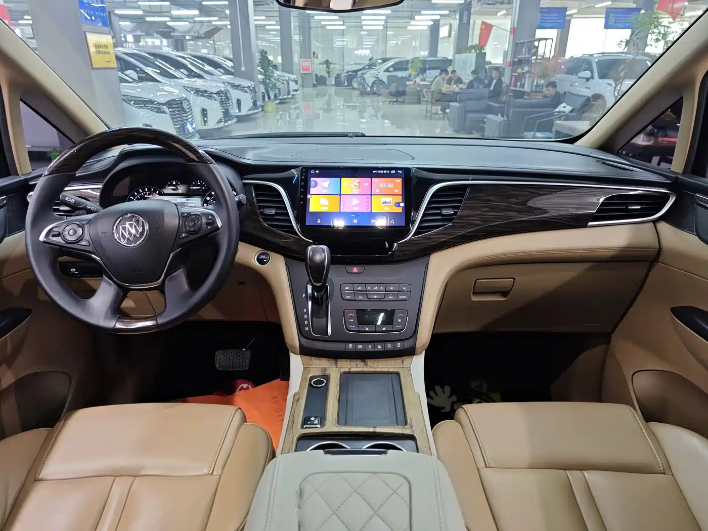 Buick GL8 2018 ES 28T Premium Type China VI фото 4