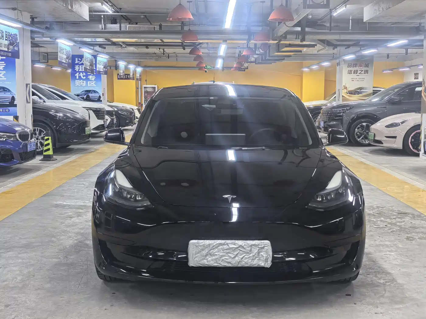 TESLA MODEL 3