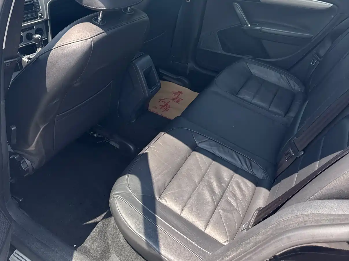 Volkswagen Lavida 2013 Facelift Classic 1.6L Automatic Comfort фото 8