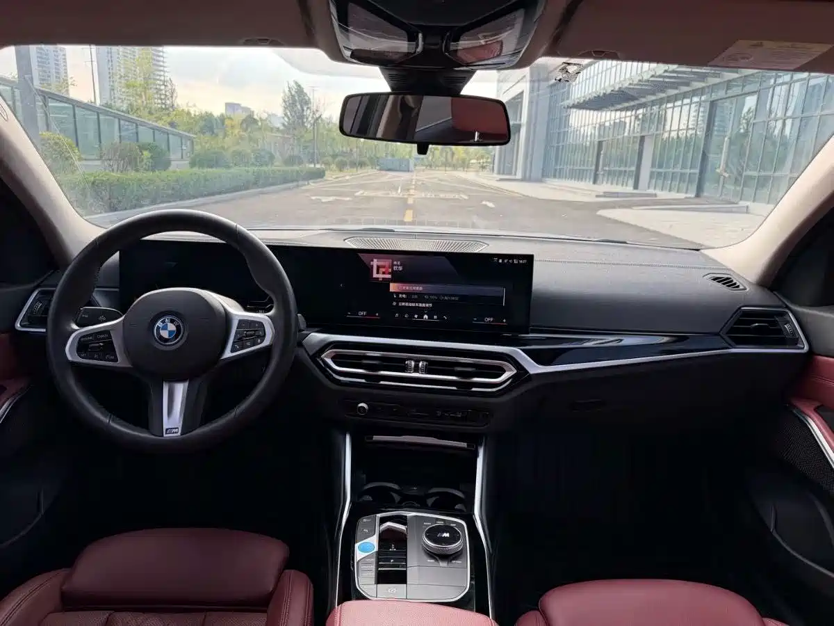 Фото 9 - BMW i3