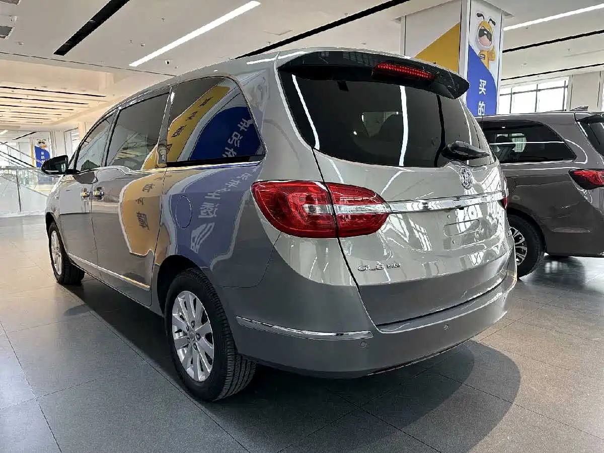 Buick GL8 2018 28T Luxury Model China VI фото 2