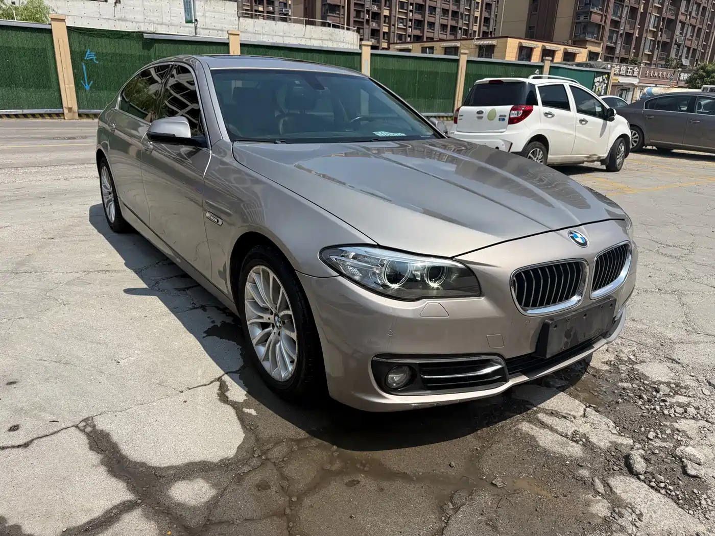Фото 3 - BMW 5 Series