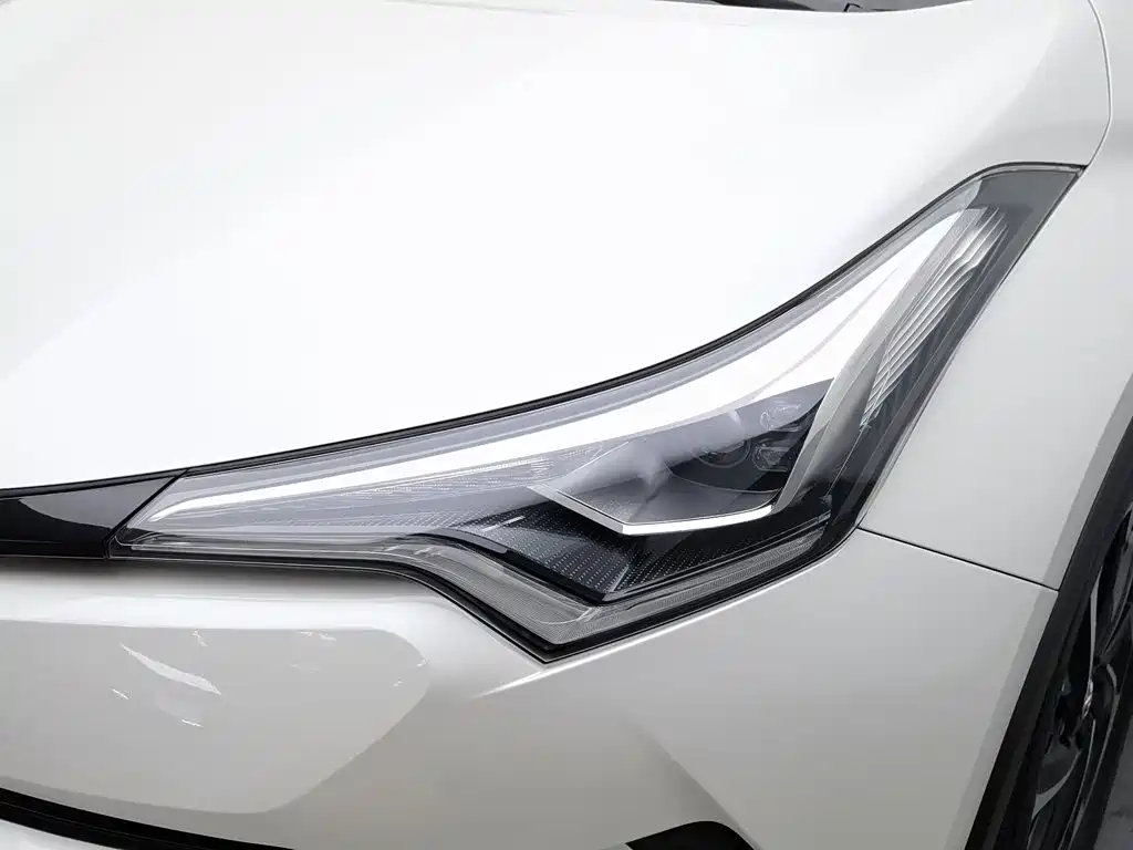 Toyota IZOA, миниатюра 7