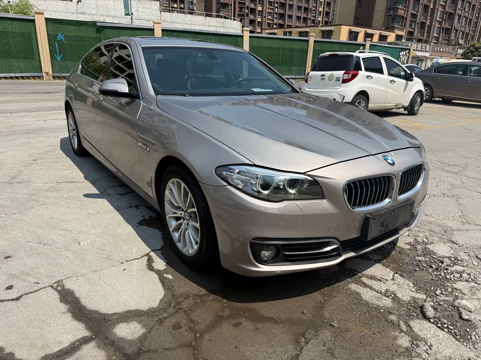 Фото 3 - BMW 5 Series