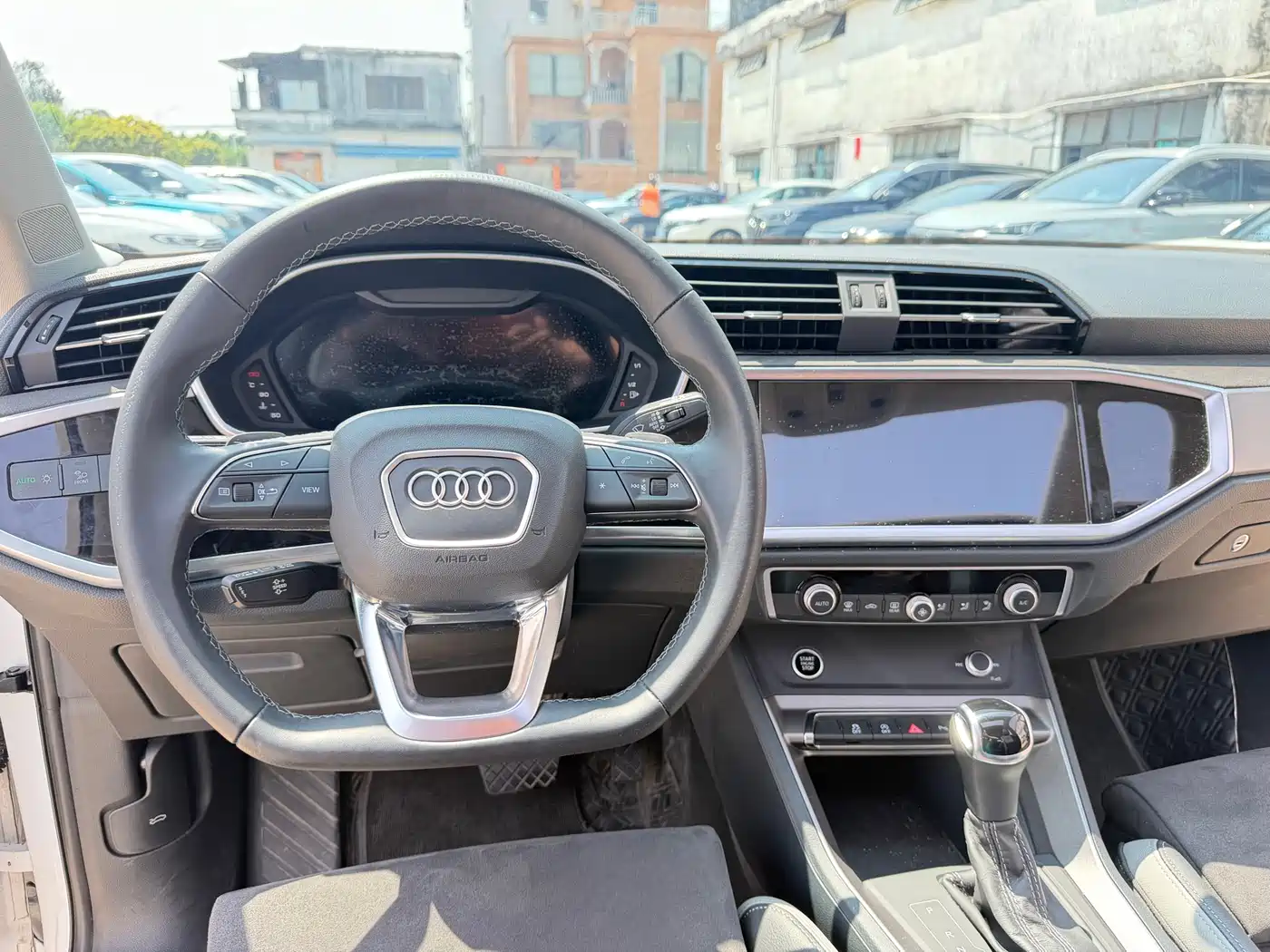Audi Q3 2023 35 TFSI Fashion Dynamic (1.4T) фото 19