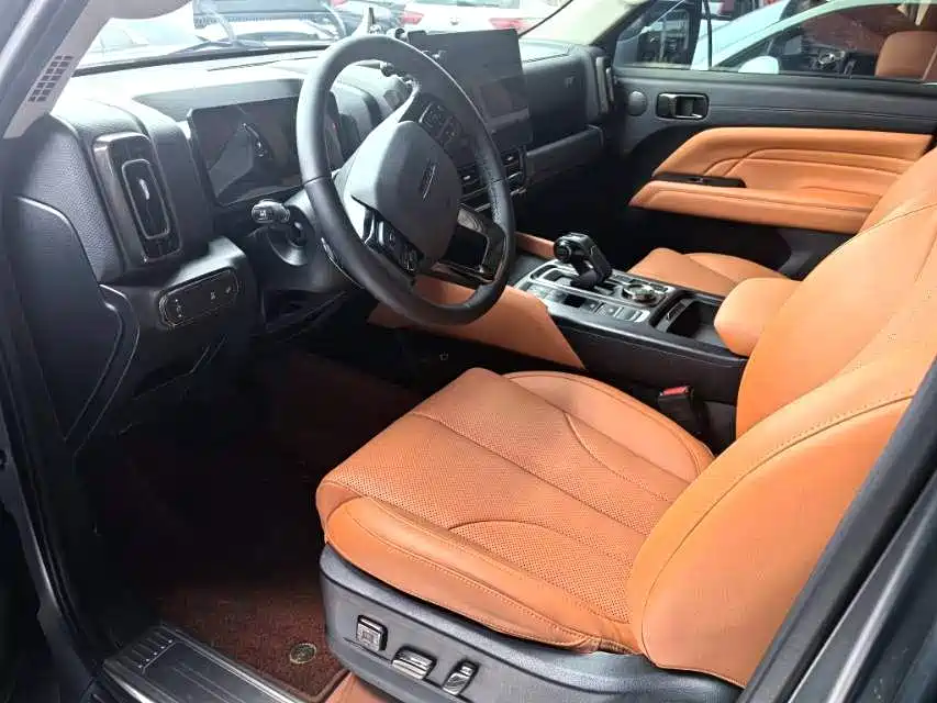 Haval H9 2025 2026 Model 2.4T Diesel AWD Top Version
