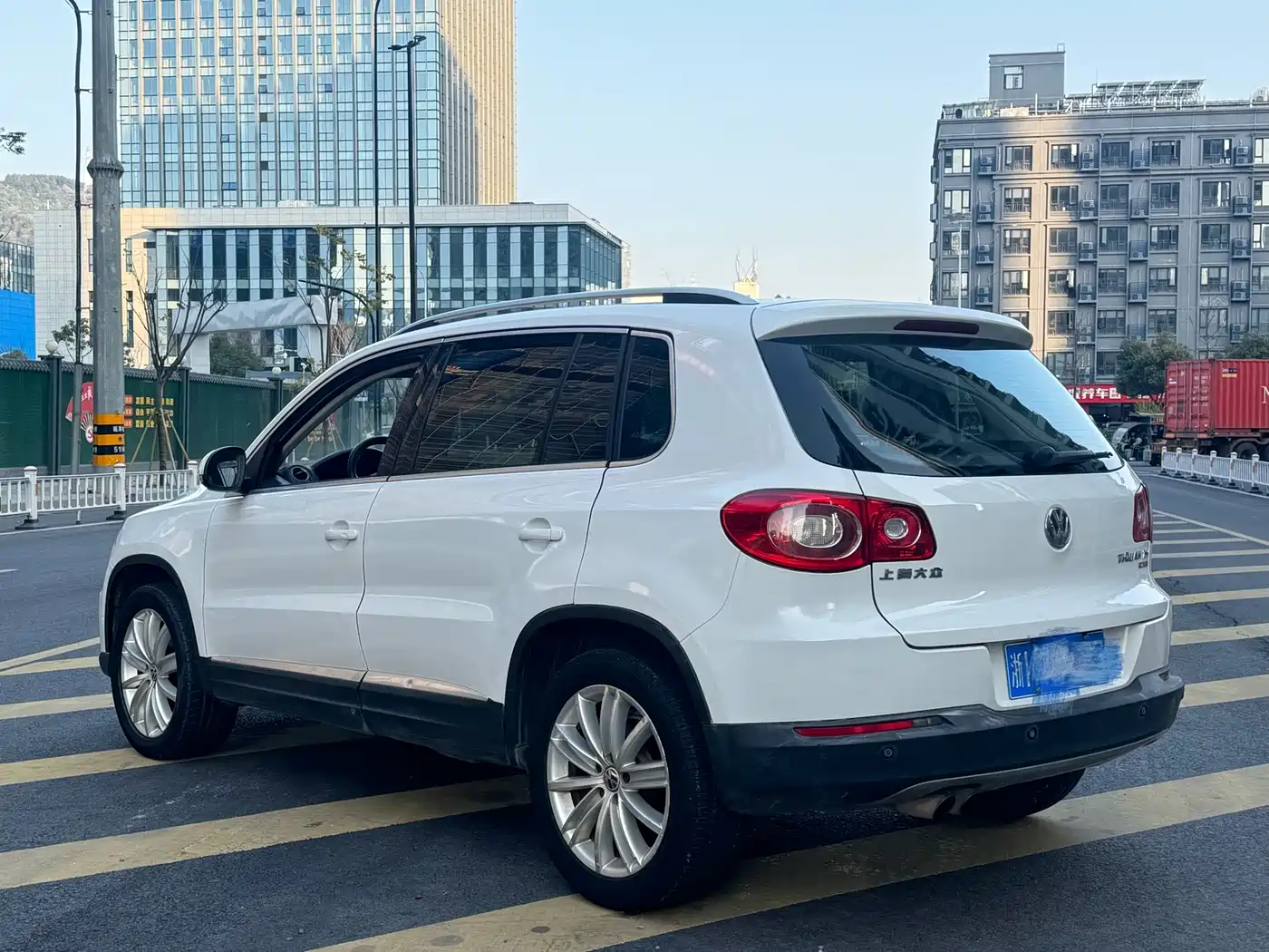 Volkswagen Tiguan 2012 2.0TSI Automatic 4WD Elite Edition фото 5