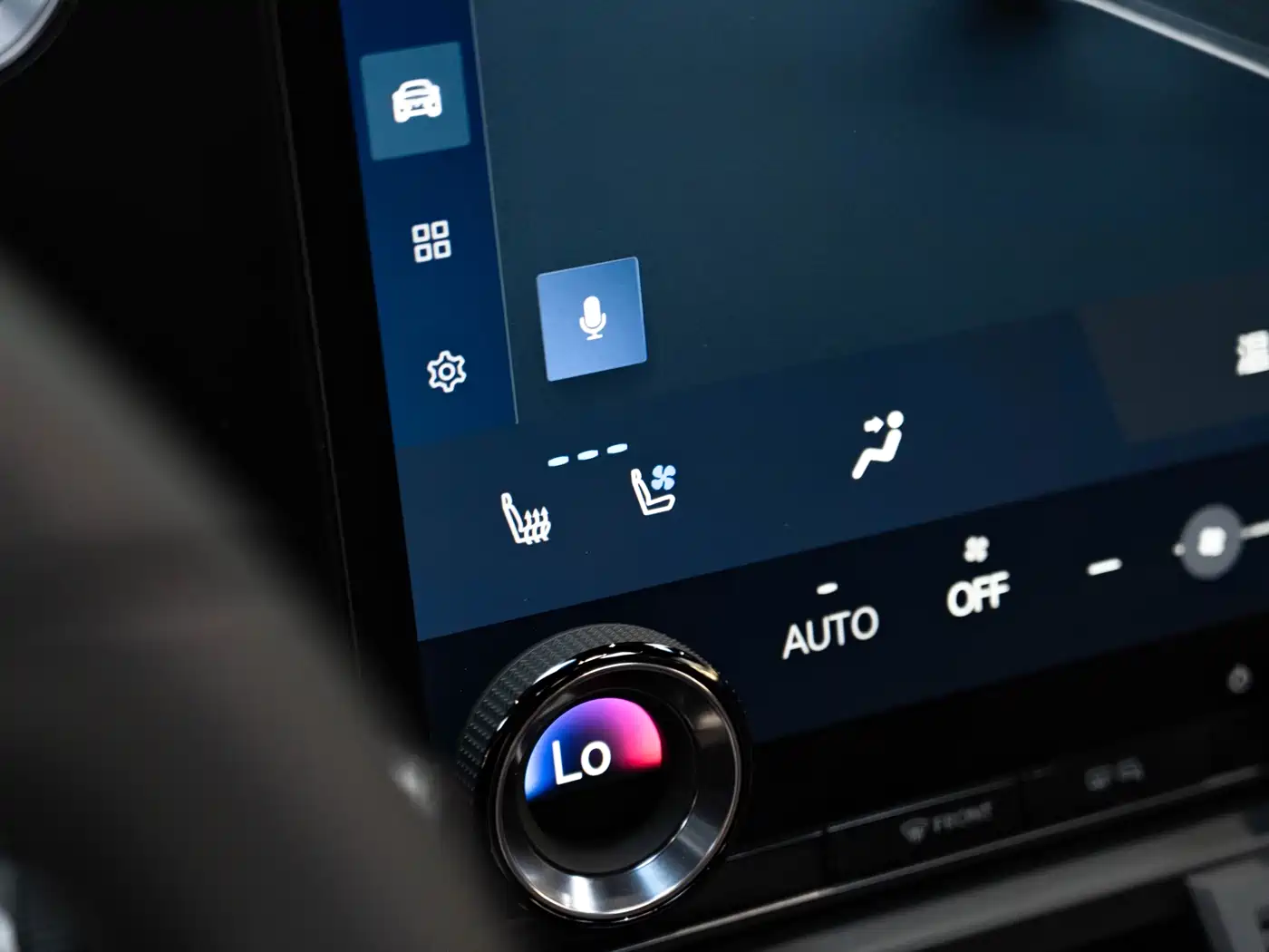 Lexus ES 2025 300h Ultimate Edition фото 17
