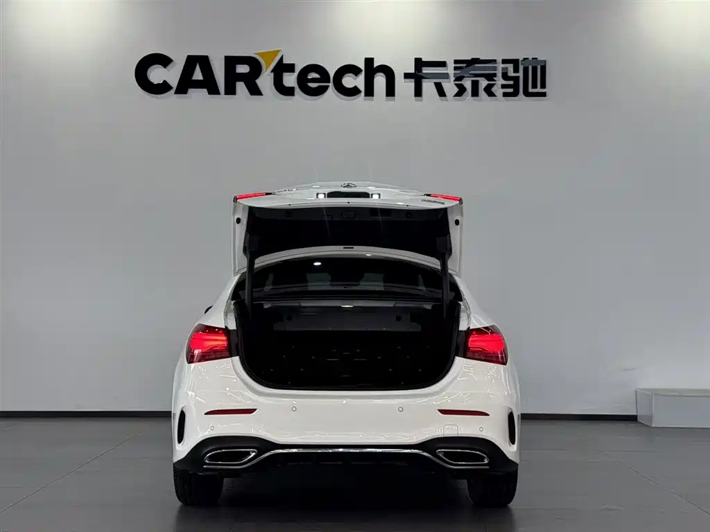 MERCEDES-BENZ CLASS A