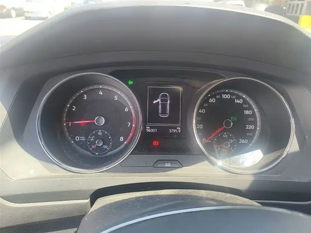 Volkswagen Tiguan L 2018 330TSI Automatic 2WD Trend Edition фото 12