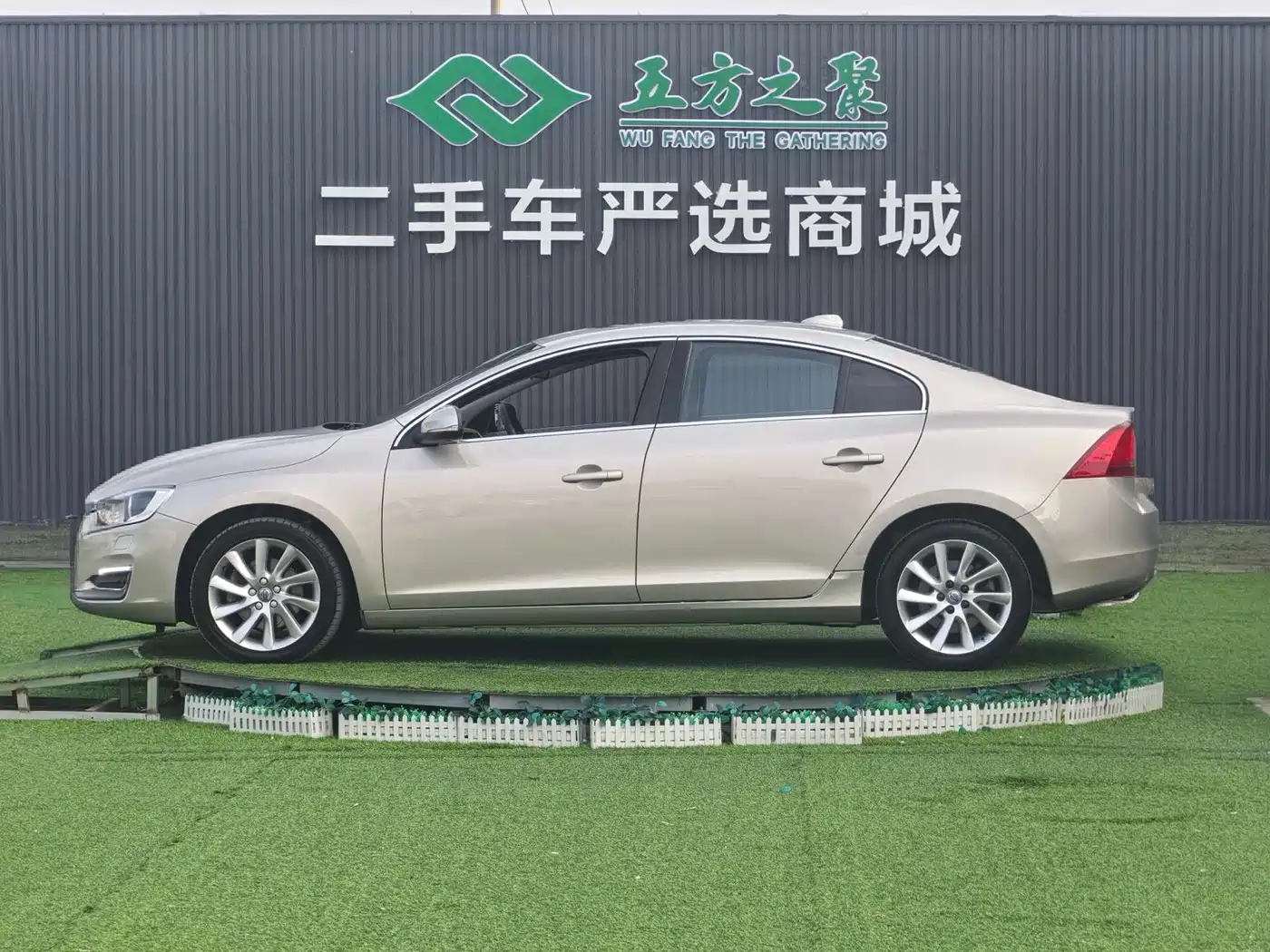Фото 22 - Volvo S60