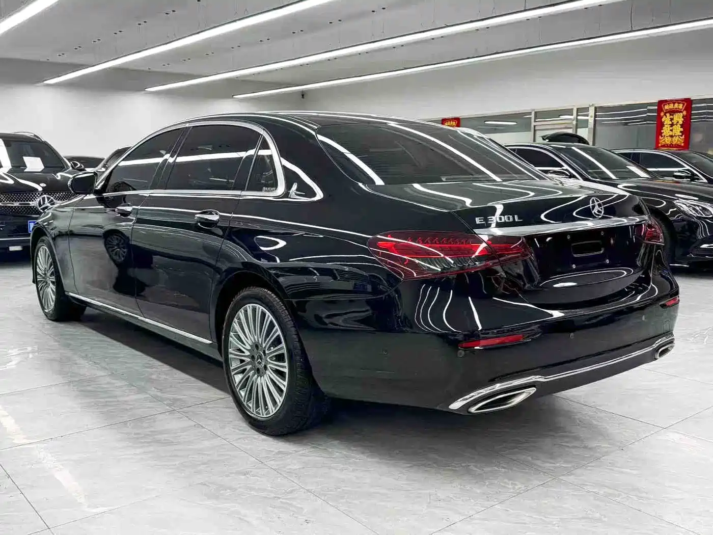 Mercedes-Benz E-Class 2023 E 300 L Luxury фото 4