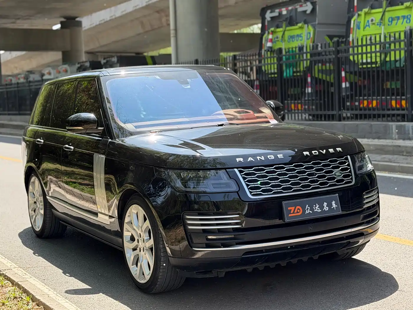 Land Rover Range Rover 2016 3.0 SC V6 Vogue фото 3