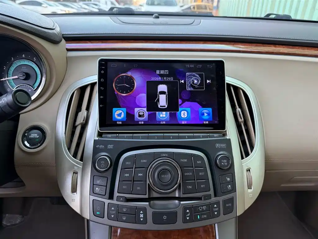 Buick LaCrosse 2010 2.4L Luxury фото 6