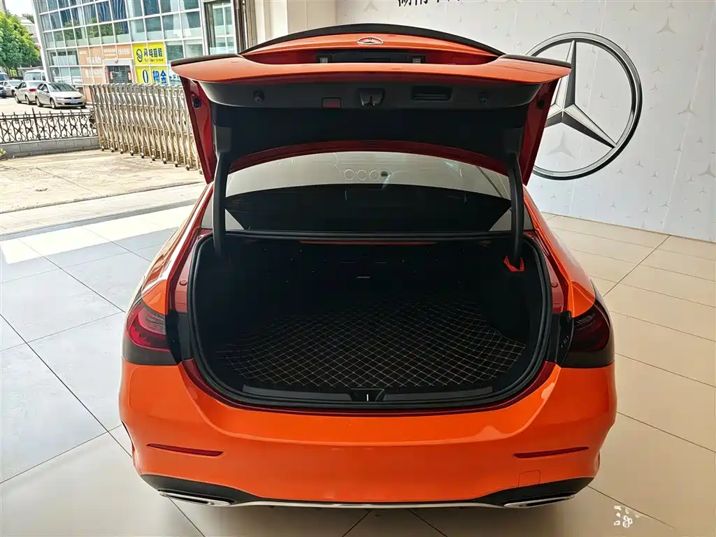 Mercedes-Benz A-Class 2022 A 180 L Sport Sedan фото 10