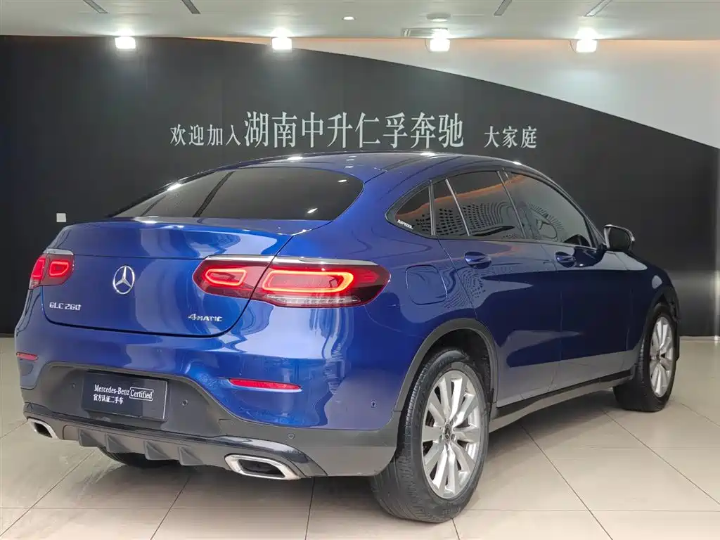 Mercedes-Benz GLC Coupe 2020 GLC 260 4MATIC Coupe SUV фото 16