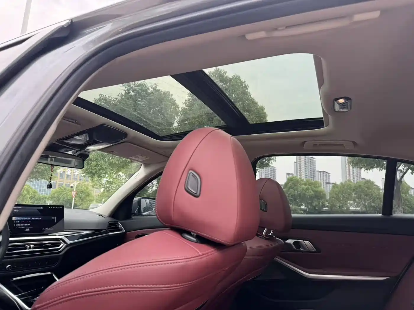 BMW i3 2022 eDrive 35 L фото 17