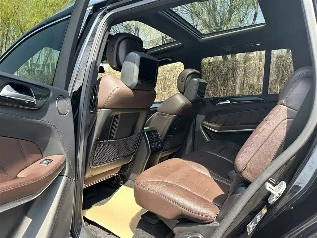 Mercedes-Benz GL-Class AMG 2014 AMG GL 63 фото 11