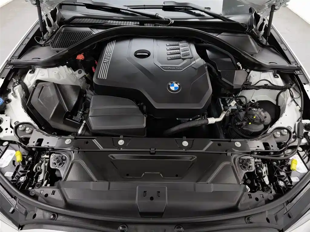 BMW 3 Series 2024 325Li M Sport Package фото 6