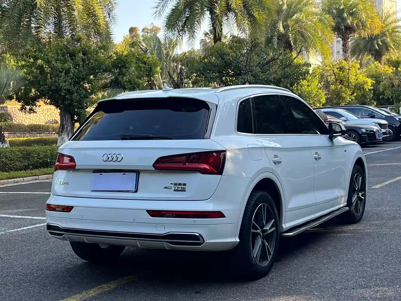 Audi Q5L 2020 40 TFSI Prestige Fashion фото 9