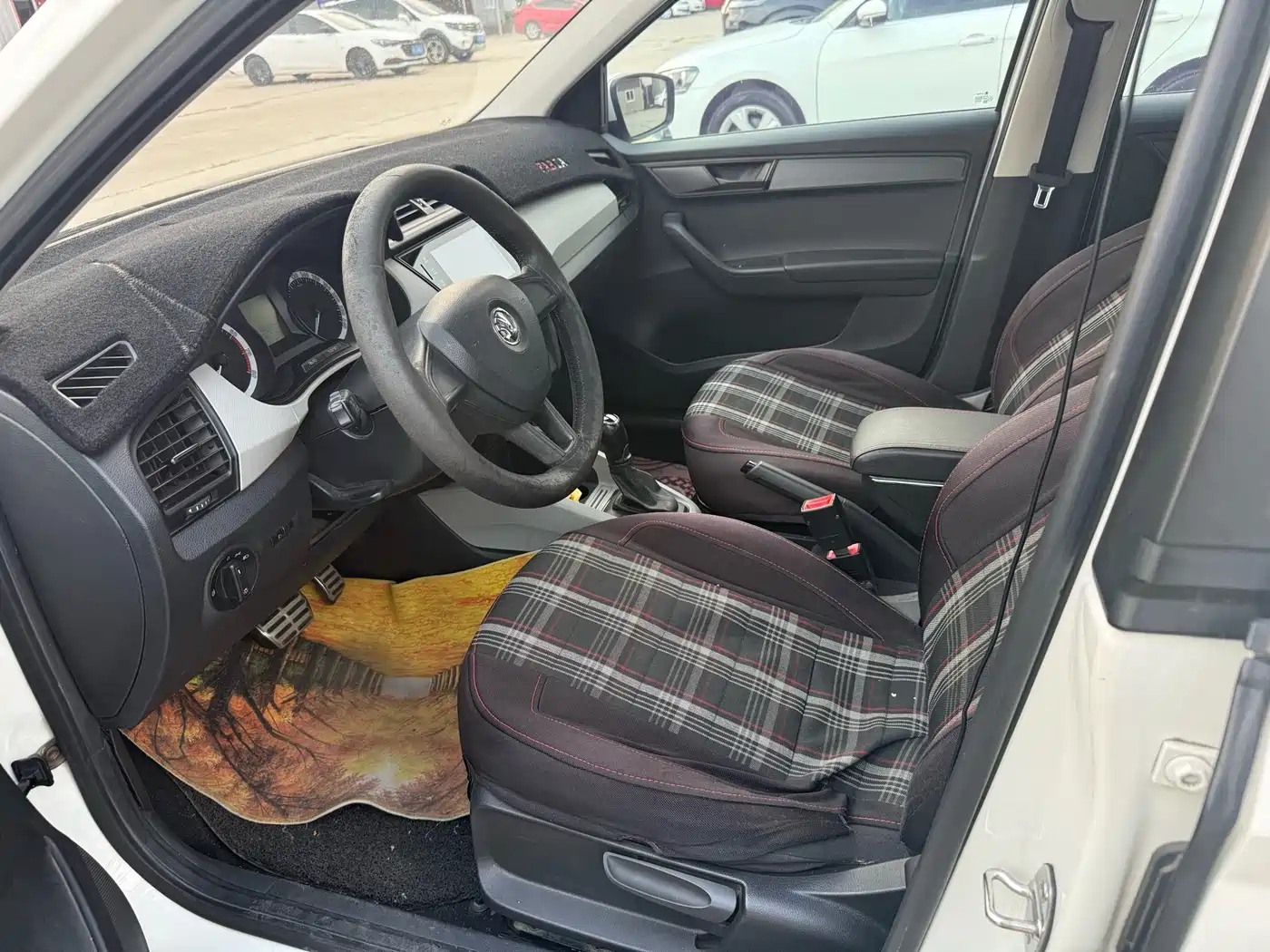 Škoda Fabia 2017 2017 1.4L Auto Car Enjoy Edition