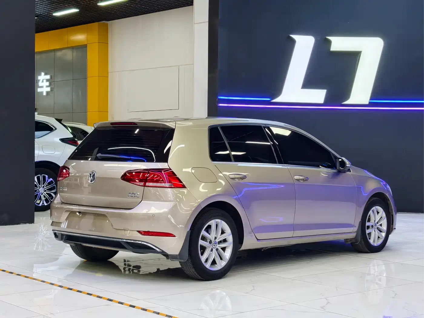 Volkswagen Golf 2018 230TSI Automatic Comfort фото 4