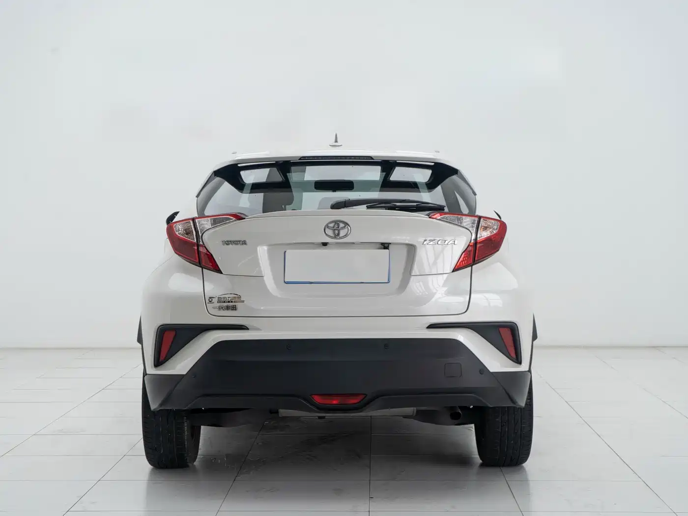 Toyota IZOA 2020 2.0L Yi Xiang Edition фото 4