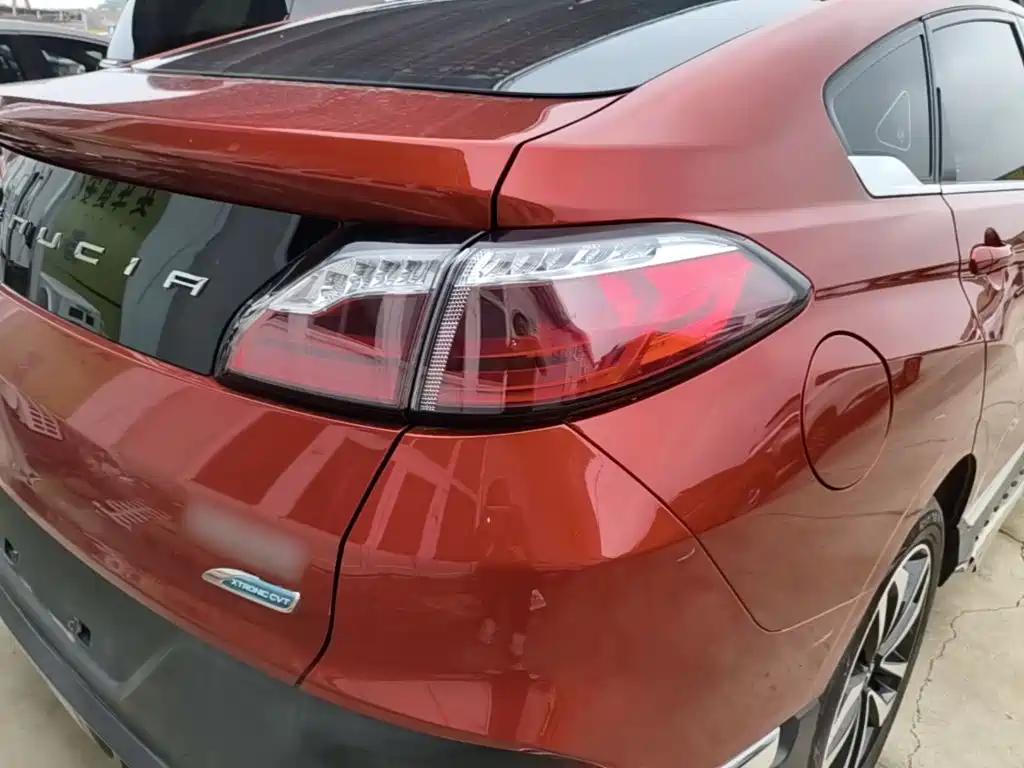 Venucia T90 2018 2017 2.0L CVT Smart Edition