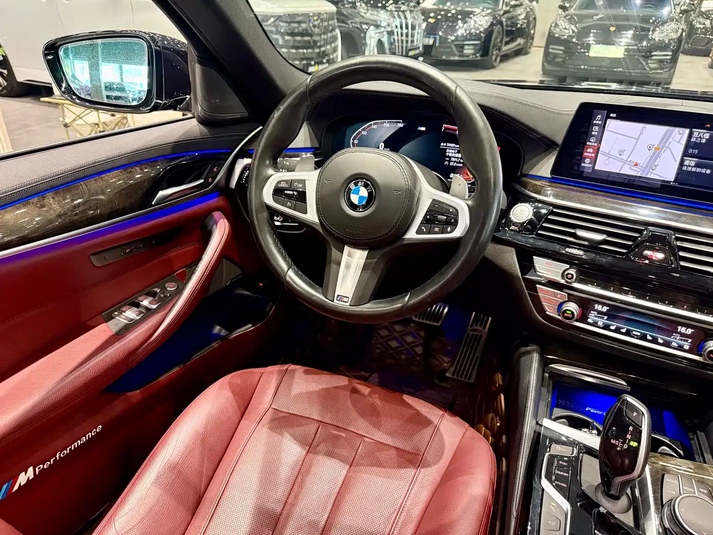 BMW 5 Series 2020 530Li Exclusive M Sport Package фото 11