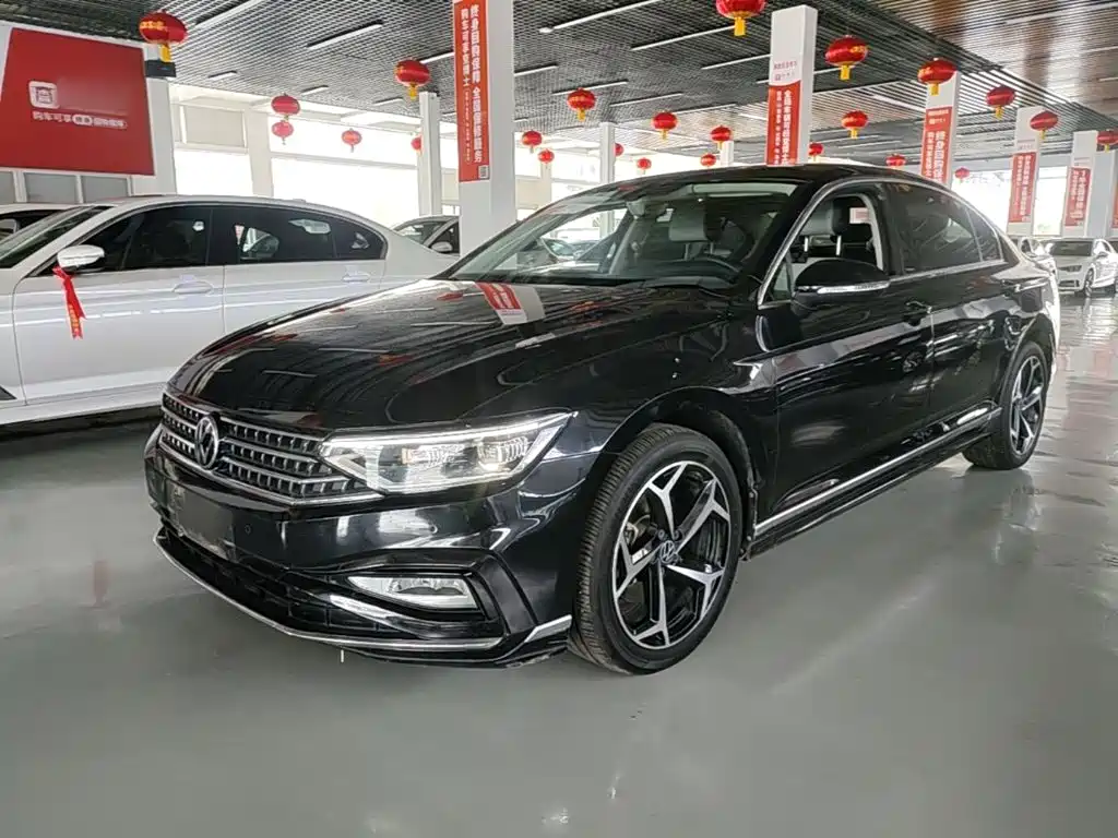 Volkswagen Magotan 2023 2 Million Units Anniversary Edition 330TSI DSG Leading Type