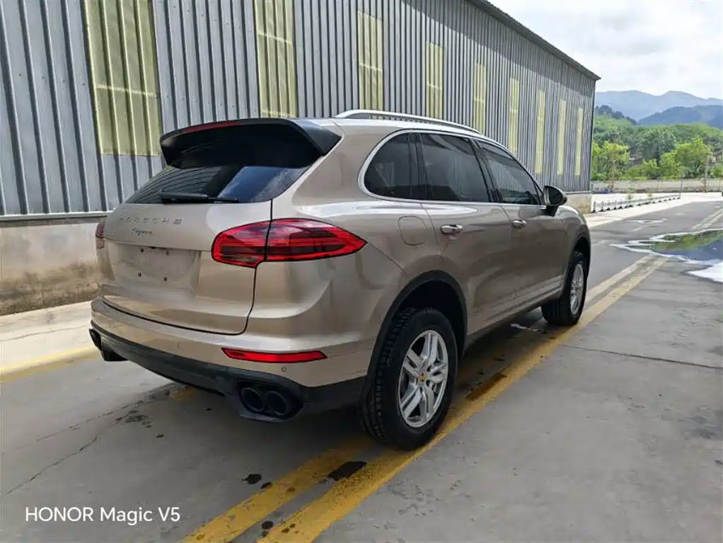 Porsche Cayenne 2015 Cayenne 3.0T фото 4