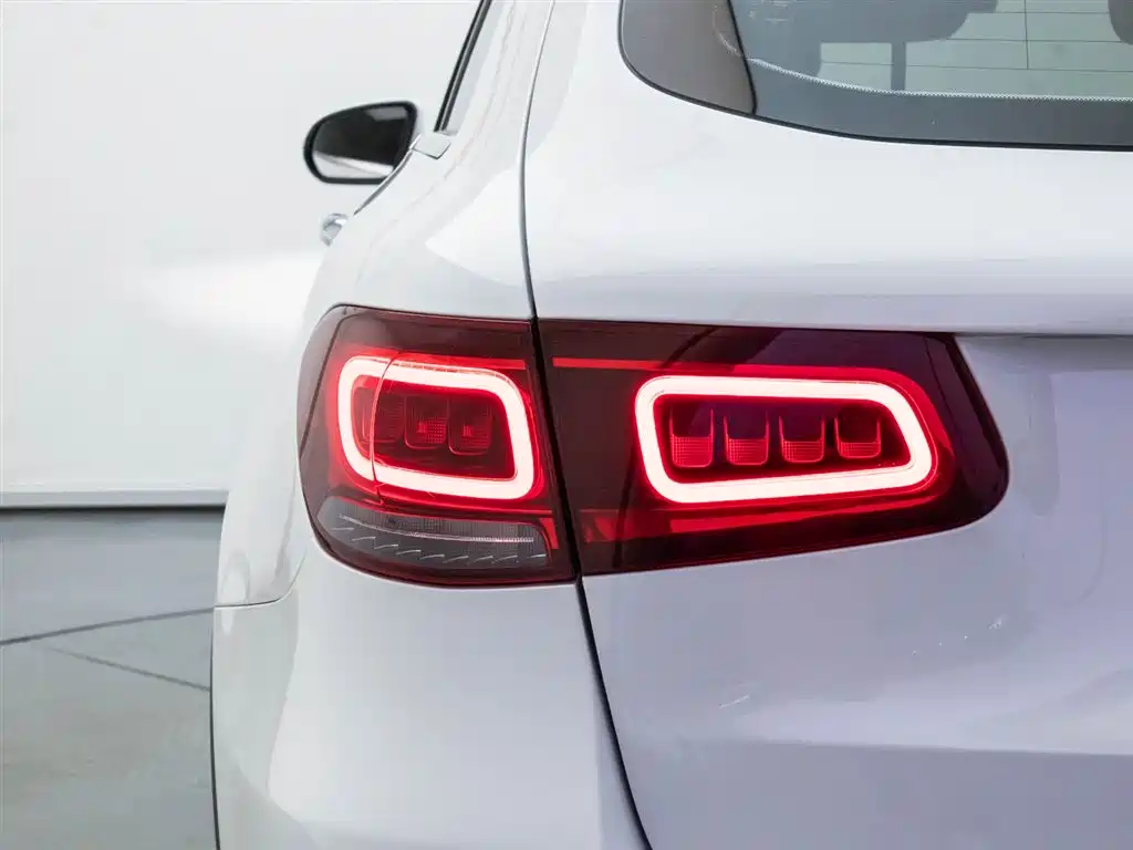 Mercedes-Benz GLC 2022 Facelift GLC 300 L 4MATIC Dynamic Collector's Edition фото 25