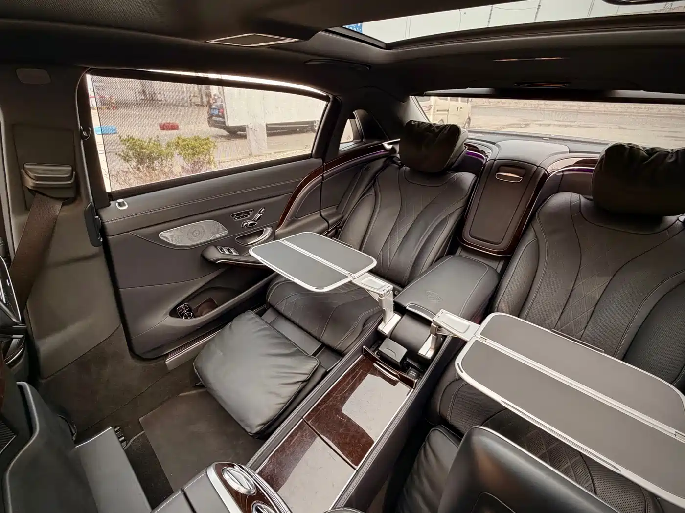 Mercedes-Benz Maybach S-Class 2017 S 500 4MATIC фото 11