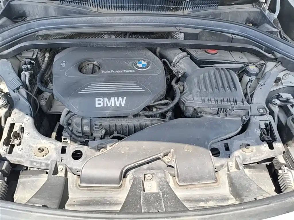 BMW X1 2016 sDrive18Li Premium Model фото 20