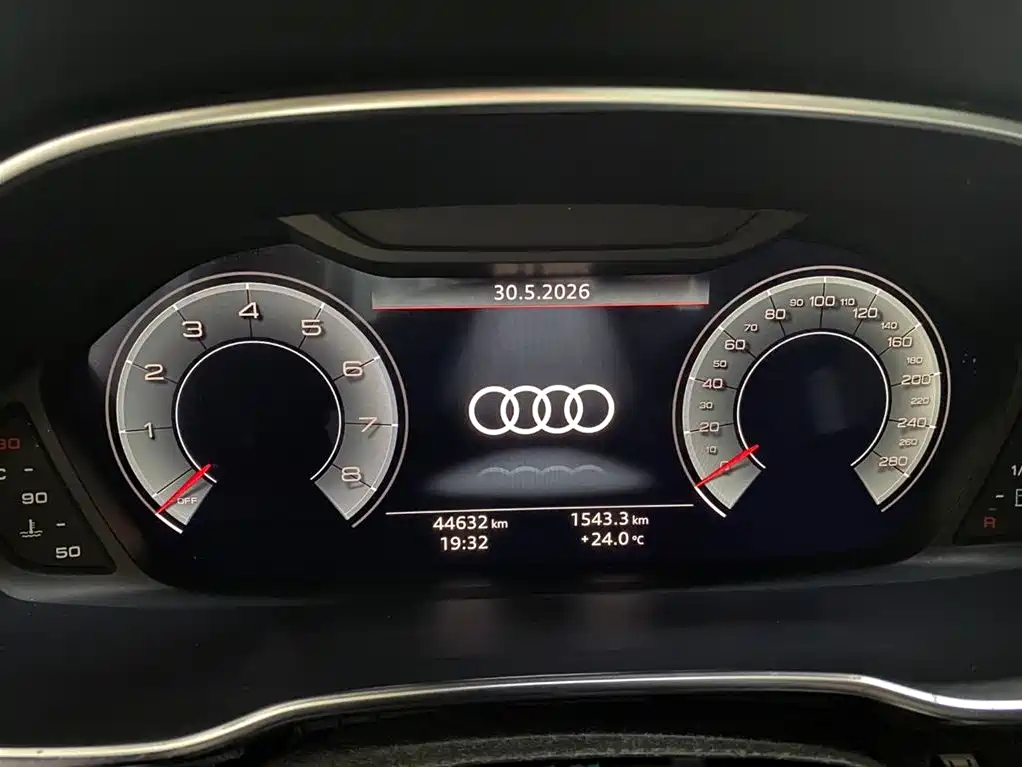 Audi Q3 2022 35 TFSI Fashion Dynamic фото 15